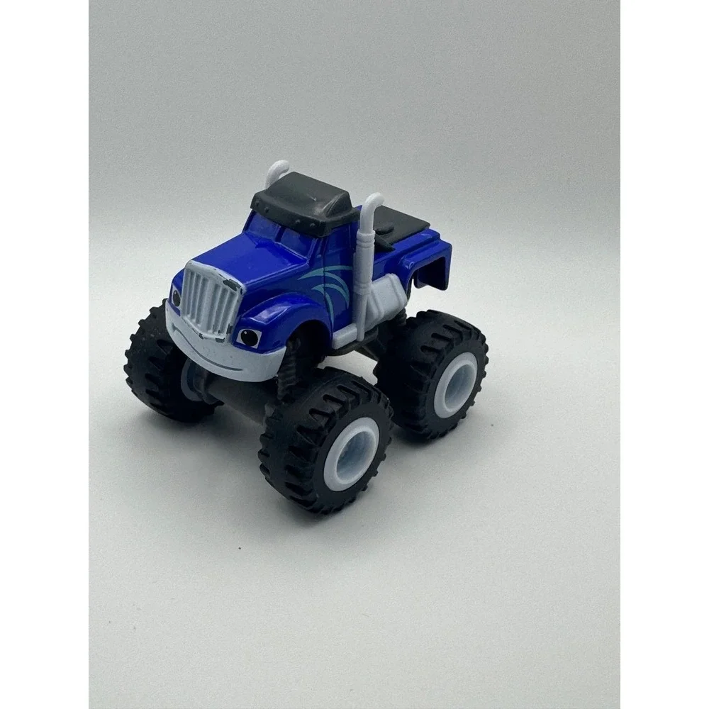 Blaze and the Monster Machines Crusher Monster Truck‎ Toy Blue Mattel